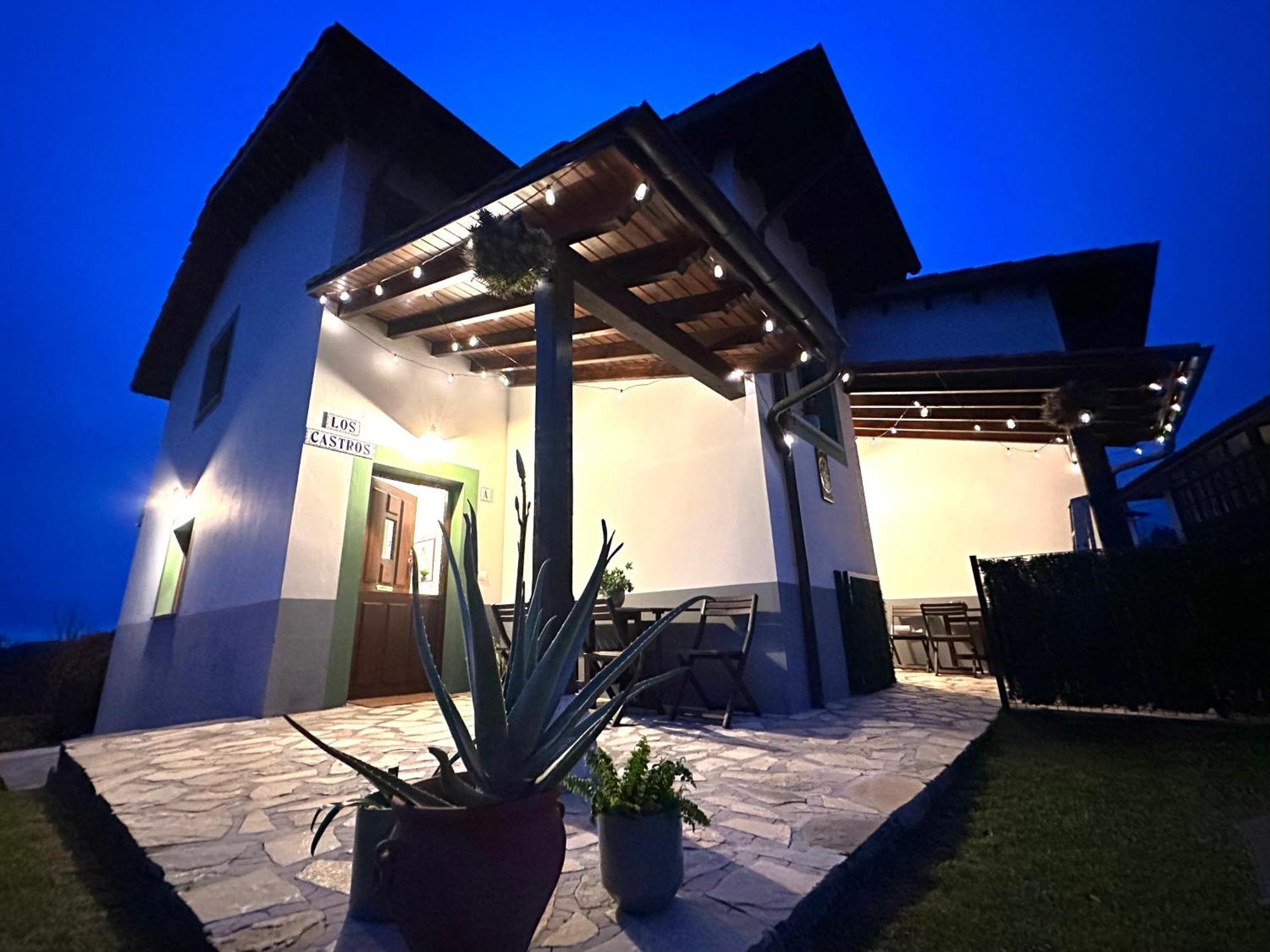 Llames de Pría Los Castros Apartamentos Rurales A מראה חיצוני תמונה